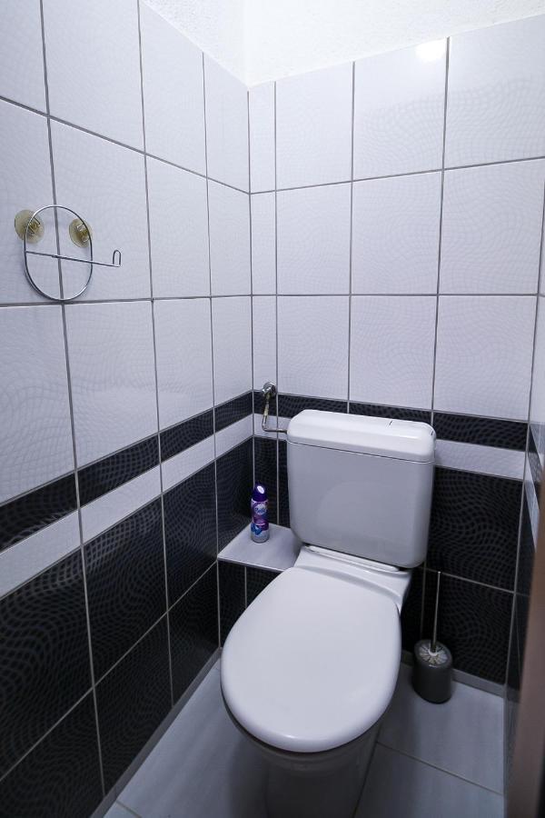 Thermal Next II Weninger Apartman Kiskunhalas Exterior foto