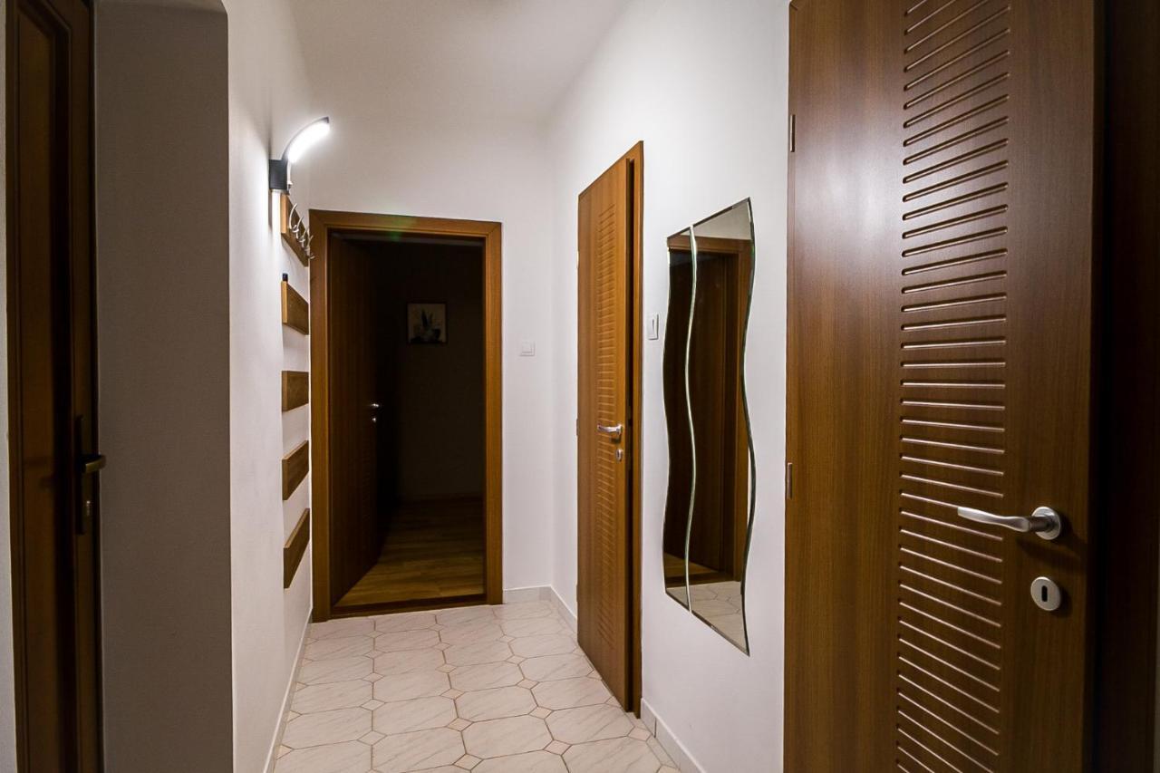 Thermal Next II Weninger Apartman Kiskunhalas Exterior foto